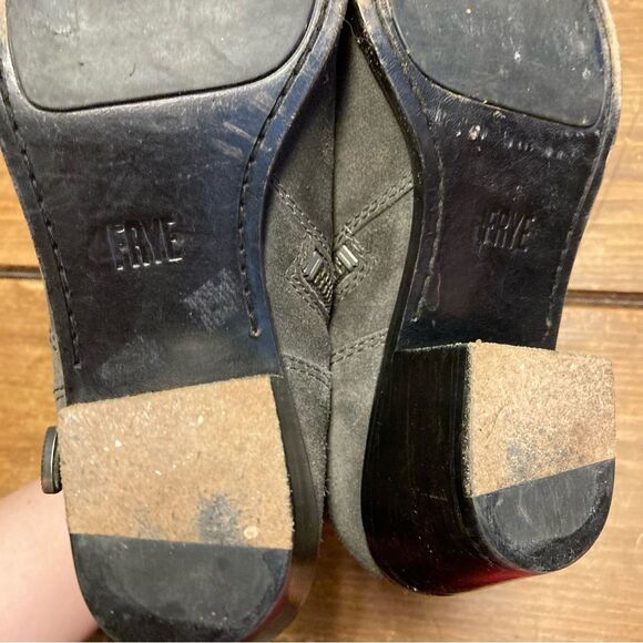 Frye Ellen Buckle Short Booties Gray Suede Leather Size 7 Harness - Picture 7 of 10